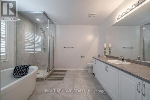 17 Melrose Drive, Cavan Monaghan, ON - Indoor Photo Showing Bathroom