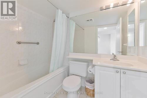 607 - 21 Hillcrest Avenue, Toronto, ON - Indoor Photo Showing Bathroom