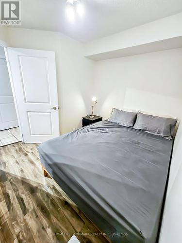 3215 - 4978 Yonge Street, Toronto, ON - Indoor Photo Showing Bedroom