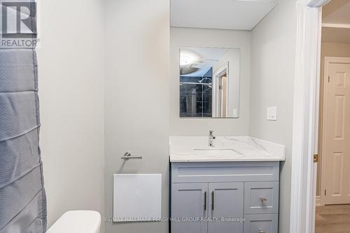 69 Delaney Crescent, Barrie, ON - Indoor Photo Showing Bathroom