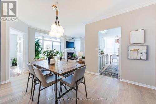 1508 - 38 Avoca Avenue, Toronto, ON - Indoor Photo Showing Dining Room