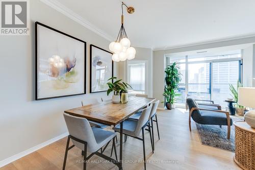 1508 - 38 Avoca Avenue, Toronto, ON - Indoor Photo Showing Dining Room