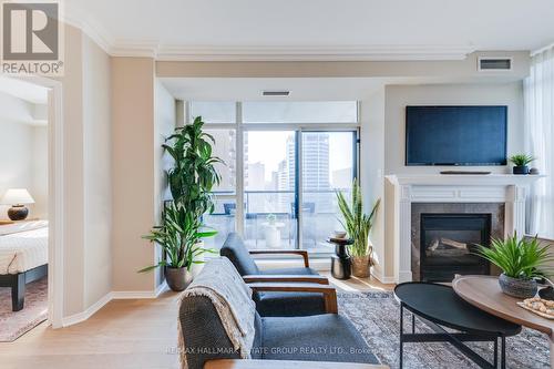 1508 - 38 Avoca Avenue, Toronto, ON - Indoor Photo Showing Living Room With Fireplace