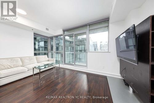 1403 - 375 King Street W, Toronto, ON - Indoor