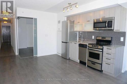 617W - 36 Lisgar Street, Toronto, ON - Indoor Photo Showing Kitchen With Stainless Steel Kitchen