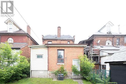 Upper - 202 Victoria Avenue N, Hamilton, ON - Outdoor