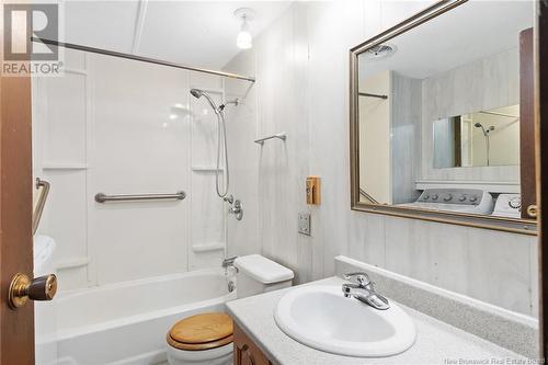 16 Kaine Street, Fredericton, NB - Indoor Photo Showing Bathroom