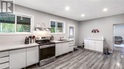 Updated and modern eat-in kitchen. - 240 2Nd Street E, Owen Sound, ON - Indoor