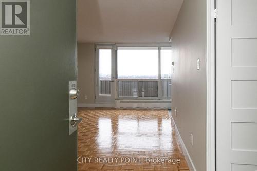 2412 - 666 Spadina Avenue, Toronto, ON - Indoor Photo Showing Other Room