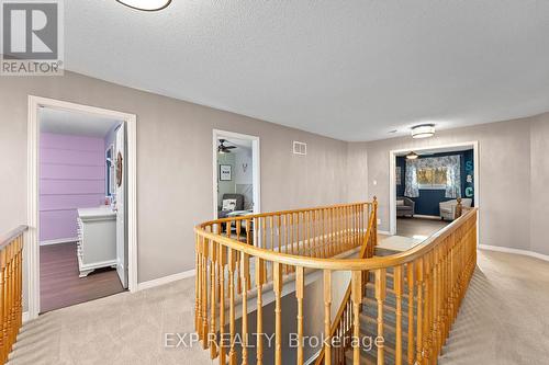 140 Natanya Boulevard, Georgina, ON - Indoor Photo Showing Other Room