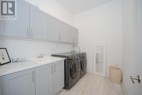 52 Gamble Street, Halton Hills, ON - Indoor Photo Showing Laundry Room