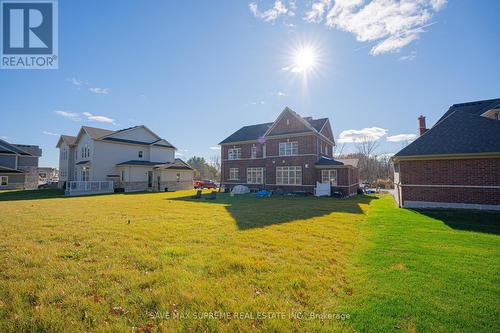 52 Gamble Street, Halton Hills, ON - Outdoor