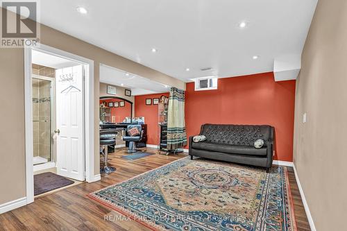 132 Benziger Lane, Hamilton, ON - Indoor