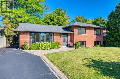 33 Sewell Drive, Oakville, ON - Outdoor