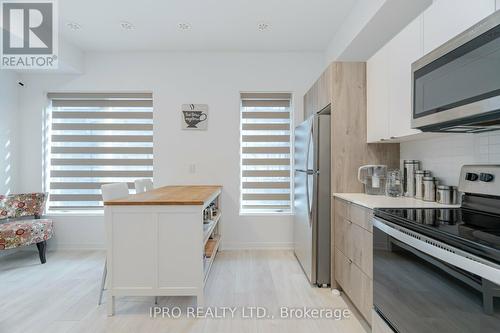 31 - 1095 Cooke Boulevard, Burlington, ON - Indoor Photo Showing Kitchen