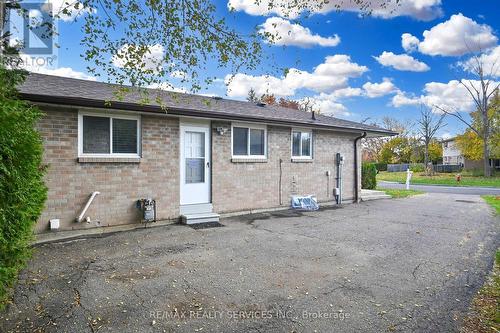 55 Greenwood Crescent, Brampton, ON - Outdoor