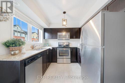 14 - 2480 Post Road, Oakville, ON - Indoor Photo Showing Kitchen With Stainless Steel Kitchen With Double Sink