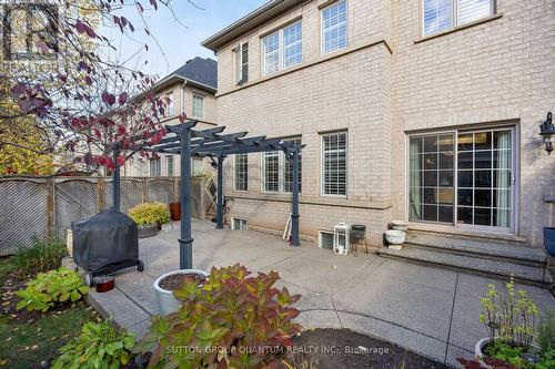 2400 Wasaga Drive, Oakville, ON - Outdoor