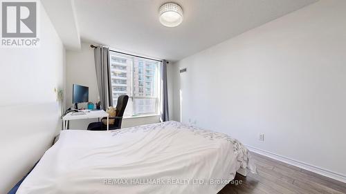 1511 - 5229 Dundas Street W, Toronto, ON - Indoor Photo Showing Bedroom