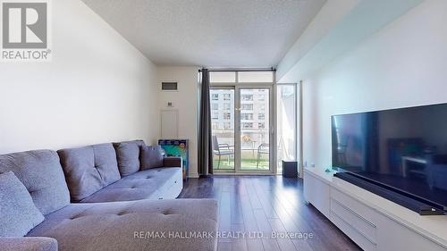 1511 - 5229 Dundas Street W, Toronto, ON - Indoor Photo Showing Living Room