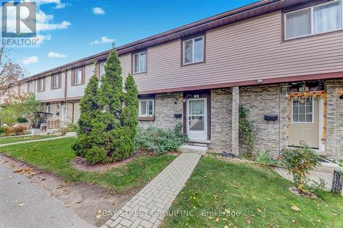 19 - 45 Hansen Road N, Brampton, ON 