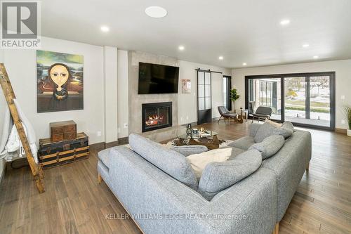 314 Brant School Road, Brantford, ON - Indoor Photo Showing Living Room With Fireplace