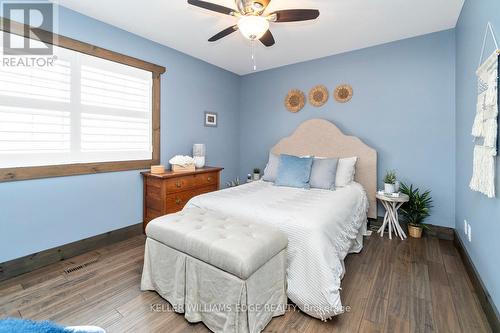 314 Brant School Road, Brantford, ON - Indoor Photo Showing Bedroom