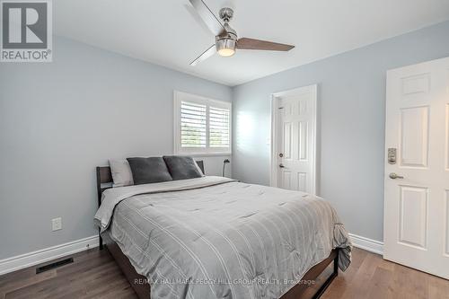 26 Riverside Drive, Mono, ON - Indoor Photo Showing Bedroom