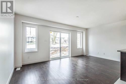 42 Pony Way, Kitchener, ON - Indoor Photo Showing Other Room