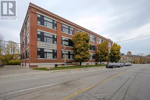 403 - 50 Main Street, Hamilton, ON - Outdoor