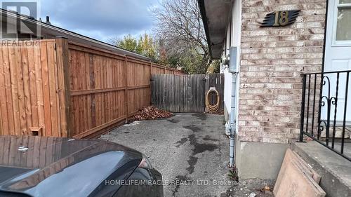 18 Wallace Street, St. Catharines, ON - Outdoor