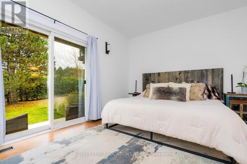 3 - 110 Kellie'S Way, Blue Mountains, ON - Indoor Photo Showing Bedroom