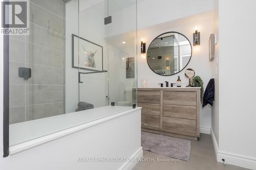 3 - 110 Kellie'S Way, Blue Mountains, ON - Indoor Photo Showing Bathroom