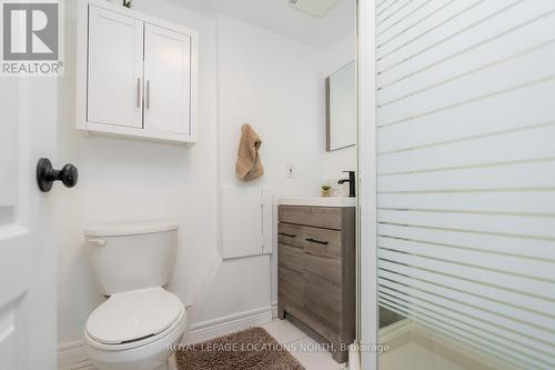 3 - 110 Kellie'S Way, Blue Mountains, ON - Indoor Photo Showing Bathroom