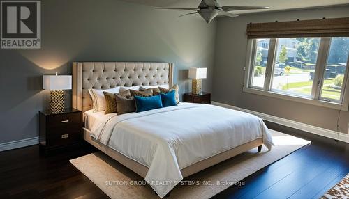 121 Parkland Crescent, Kitchener, ON - Indoor Photo Showing Bedroom