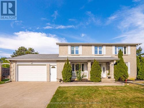 121 Parkland Crescent, Kitchener, ON - Outdoor With Deck Patio Veranda With Facade