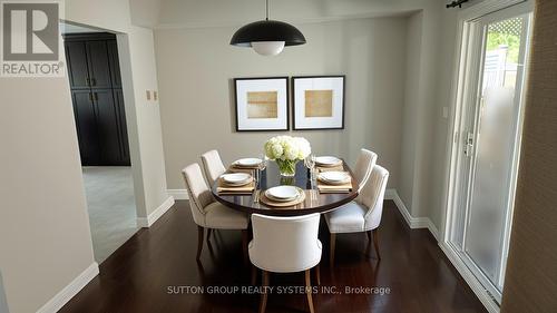 121 Parkland Crescent, Kitchener, ON - Indoor Photo Showing Dining Room