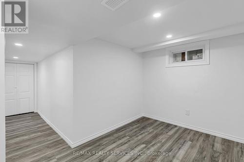 991 Parkview Avenue, Windsor, ON - Indoor Photo Showing Other Room