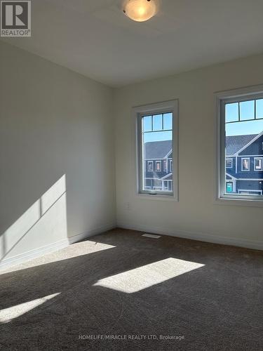 74 Masters Street, Welland, ON - Indoor Photo Showing Other Room