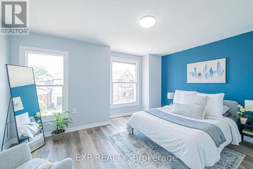 17 Kinrade Avenue, Hamilton, ON - Indoor Photo Showing Bedroom