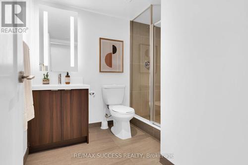 1127 - 5 Mabelle Avenue, Toronto, ON - Indoor Photo Showing Bathroom