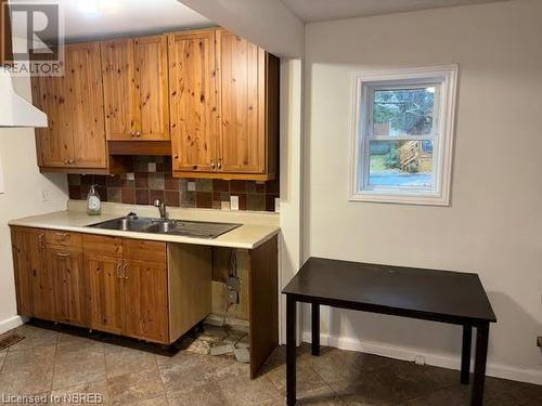 932 Premier Road, North Bay, ON - Indoor Photo Showing Kitchen With Double Sink