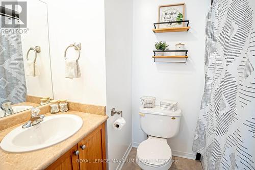 31 Joseph Griffith Lane, Toronto, ON - Indoor Photo Showing Bathroom