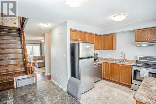 31 Joseph Griffith Lane, Toronto, ON - Indoor Photo Showing Kitchen With Double Sink