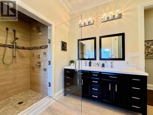 319 Henderson Road, Burlington, ON - Indoor Photo Showing Bathroom