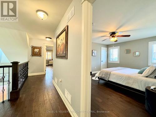 319 Henderson Road, Burlington, ON - Indoor Photo Showing Bedroom