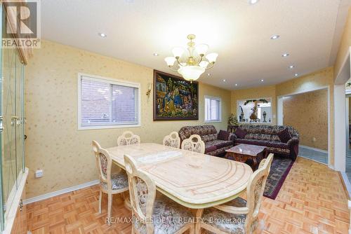 11 Oxtail Lane, Brampton, ON - Indoor Photo Showing Dining Room