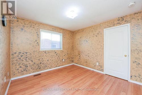 11 Oxtail Lane, Brampton, ON - Indoor Photo Showing Other Room