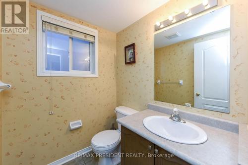 11 Oxtail Lane, Brampton, ON - Indoor Photo Showing Bathroom