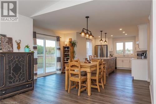 nice open concept - 46 Oakridge Estates, Corbeil, ON - Indoor